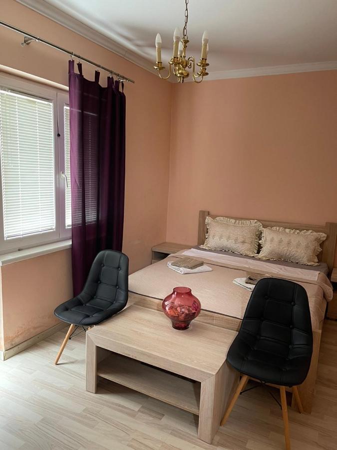 Guesthouse Petrovic Virpazar Exterior foto